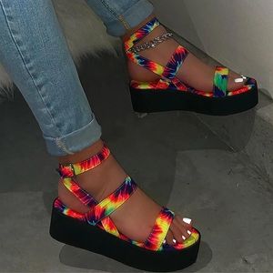 Sandals Women Camouflage Patent Leather Platform Womens Medium Heel Shoes Ankle Buckle Strap Sandalias Mujer ShoesSandals