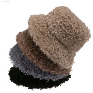 New Outdoor Warm Lamb Faux Fur Bucket Hat Black Solid Fluffy Fishing Cap Panama Bob Fisherman Gorros Women Winter 2021 Y220818