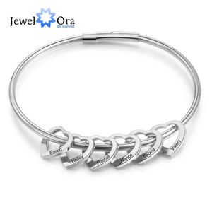 Bracciale rigido Gioielli di design Nome inciso personalizzato Braccialetti con ciondoli a cuore per donna Braccialetti personalizzati in acciaio inossidabile Regali per la festa della mamma Famiglia