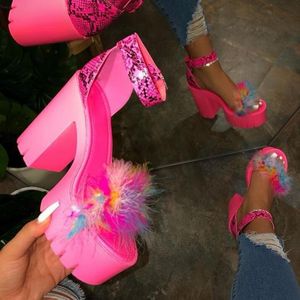 Sandals Sexy Party High Heel Fur Women's Shoes 2022 Stripper Heels Platform Furry Night Club Plus Size Woman SandalsSandals