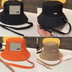 Wide Brim Hats Man Woman Bucket Hat Designer Sun Women Strap Adjustable Caps Front Back Wear Breathable Traveling Summer Protection Casquett