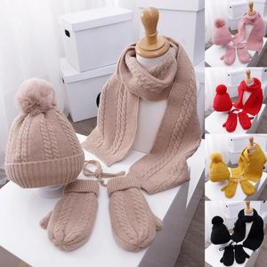 Basker 3st/set Plush Ball Twist Scarf Hat Mantens Fleece fodrade fullt omslag Fast färg Varma barnhandskar för hösten Winterberets