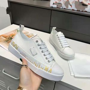 Fashion Best Top Quality realleather Handmade Multicolor Gradient Technicalsneakers men women famous shoes Trainers size35-45 mkjkkk0002