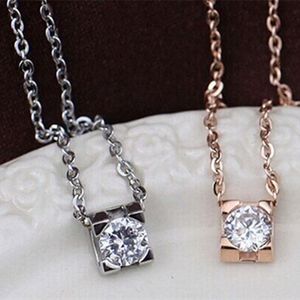 Titanyum Çelik Kaplama Gül Altın Kolye Kolye Dört Çöp Meydanı 1Carat Solitaire Elmas Yüksek Kaliteli Takı