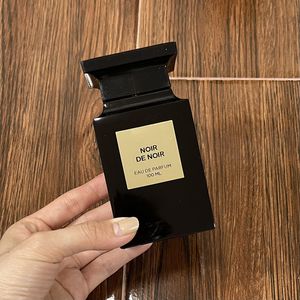 Nötr koku spreyi için parfüm Noir 100ml EDP Chypre Notes Herhangi bir cilt için yüksek seviyede