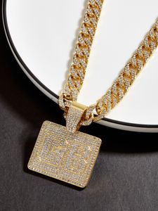 Luksusowy projektant Nacklace dla kobiet mężczyzn Mężczyźni Srebrny Łańcuch Trójkąt Trójkąt Naszyjniki Wysokiej jakości biżuteria Bransoletka GB