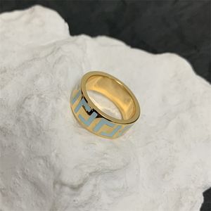 Frau Designer Casual Ring Marken Luxusringe für Männer Frauen Lady Klassiker Goldener Briefe Schmuck für Partygeschenke 4 Farben