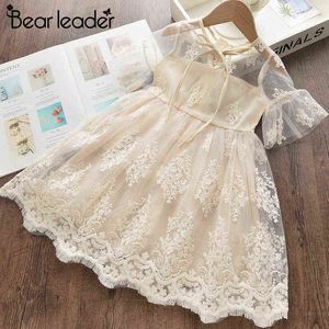 Bear Leader Girls 2022 Ny Summer Princess Dress Elegant Lace Half Sleeve Costumes Party Dresses Children Clothing 3 7y Y220819