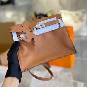 5a Danse äkta läder totes väska crossbody lyx designer märke mode axelväskor handväskor kvinnor brev handväska telefonväska plånbok metalltecknad film