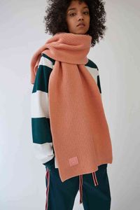 AC New Wool Blended Pure Color Scarf秋 / Winter 2020 Fashion Smiling Face Wool Knitting Scarf Couple暖かいスカーフT220817
