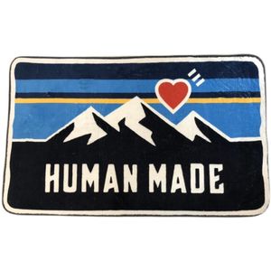 Arredamento per la casa Tappeti d'arte Human Made Mount Fuji Nigo 20AW Area Rug Cashmere Parlor Camera da letto Collezione Hypebeast Sneakers Mat Trendy Large Floor Mat Fornitore