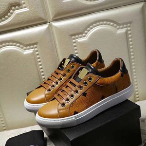 Fashion women and men Casual Leather Sneakers Students Running shoes unisex High quality TSSKJKKK000002