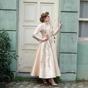 Abiti eleganti per la madre della sposa in oro Lunghezza alla caviglia Collo alto Manica lunga Sposo Mamma Sera Prom Abiti da festa Appliques Perline di pizzo Chic Abito da sposa musulmano