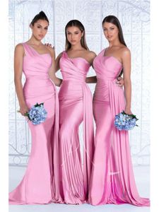 2022 스톡 섹시 웨딩 신부 들러리 드레스 등이없는 고급스러운 공식 드레스 슬레 이블 레벨 제국 허리 드레스 바닥 길이 인어 신부 들러리 가운