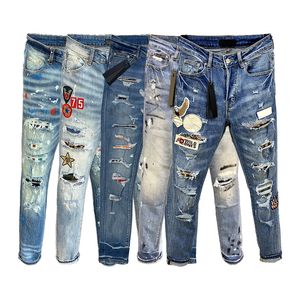 Diseñador Hombre amirri Jeans Sitio web oficial Fansi Vollection Ropa de hombre Moda Otoño Medusa Bordado Micro Elástico Leggings T55O