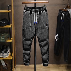 Erkek Kot Yaz Katı Pamuklu Rahat Şalvar Erkek Kot Joggers Streetwear Harem Pantolon Büyük Boy 6XL 7XL 8XLErkekler