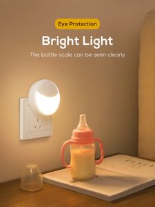 Luci notturne Lampada da parete a LED senza fili Luce plug-in Nigh Camera da letto Armadio da cucina Scala Armadio Corridoio WarmNight