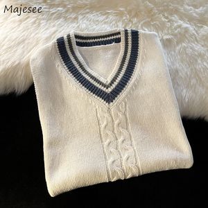 Maglione Gilet Uomo Vneck Bianco Ins College Coppie Stile Coreano Primavera Allmatch Maglia Morbido Allentato Moda Casual 220822