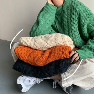 سترة الرجال الطويل الأكمام متماسكة تويست بالإضافة إلى حجم pullover أزياء الملابس 220822