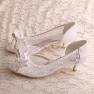 Ubierz buty koronkowe białe z obcasami Niskie obcasy na ślub ślubny
