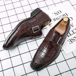 Nuovo British maschile Monk Crocodile Monk Schermo Oxford Leather Shoes Moccasins Prom Wedding Prom Hotomcoming Footwear Zapatos Hombre