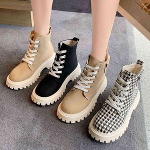 Inverno Snow Canva de Botas de algod￣o Sapates de algod￣o garotas fofas kawaii de sola grossa redonda de p￩ redondo n￣o deslizamento japon￪s 220815