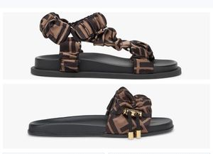 Frauen 2023 Sandalen Hausschuhe Mode Mädchen Strand Damen Sandale Rutschen Flip Flops Müßiggänger Sexy Bestickte Schuhe Große 35-42