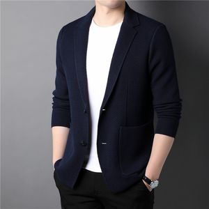 Giacche da uomo Autunno Abito da uomo Colletto Cardigan spesso Maglione Moda Casual Due bottoni Cappotto lavorato a maglia Abbigliamento maschile di marca LLL220826