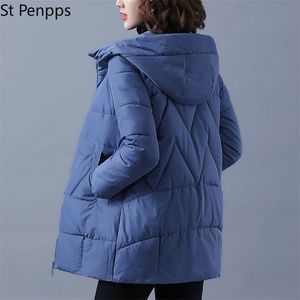 Womens Down Parkas Winter Women Jacket Warm Parkas Female Thicken Coat Cotton Padded Long Hooded Outwear Plus Size Loose Women Snow Jacket 4XL 220826