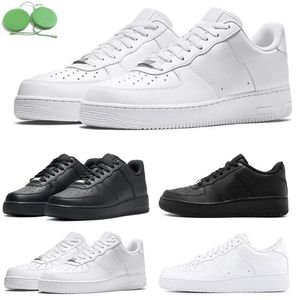 air force forces airforce one 1 af1 corrida sapatos clássicos clássicos de baixo triplo branco vermelho preto skate skateboard tênis de plataforma treinadores esportes livre 36-45