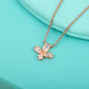 S925 Silver Charm pendant necklace with four leaves shape and sparkly diamond in 18k rose gold plated have stamp PS4334A