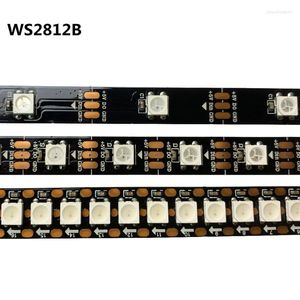 Remsor WS2812B WS2812 LED -remsa individuellt adresserbar smart RGB -ljus svart/vit PCB vattent￤t IP30/IP65/IP67 DC5V lampband