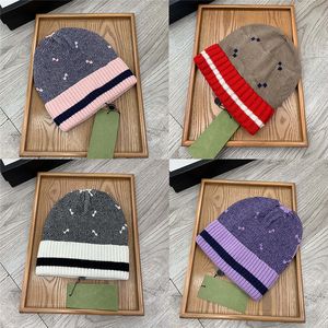 Luxury Cashmere Skull Caps Dubbel bokstäver Beanies Kvinnor Män stickade hattar Högkvalitativ mössa