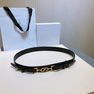 Designer Belt Luxurys Mens Womens V￩ritable ceintures en cuir v￩ritables femmes Fashion Waistband Cintura Ceinture Golden Silver Buckle H CEULLE 3,0 cm