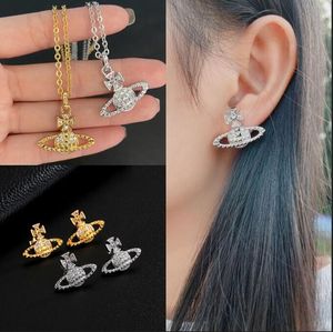 Brand Women Bracelet Water Wave Chain Brass Necklace Western Queen Starry Sky Earrings Three-Dimensional Full Diamond Planet Pendant Designer Jewelry Sets