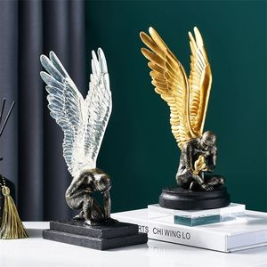 Estatuetas modernas de escultura abstrata resina anjo modelo estátua de ouro criativo decoração de decoração de decoração de estar 220827