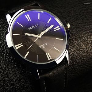 Bilek saatleri yayole erkekler izle üst saatler ışıltı moda iş erkekler için spor deri saat reloj hombre