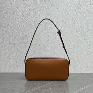 Borse per fotocamera rettangolari ad arco di trionfo di design di alta qualità Borsa a tracolla in pelle di vitello liscia color marrone chiaro Fodera in pelle scamosciata Borsa a tracolla con chiusura a cerniera Borsa baguette