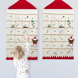 Opbergdozen adventkalender om grote muurhangende organisatoren te vullen met zakken vulbare doe -het -zelf voor decoratie ornamenten deur