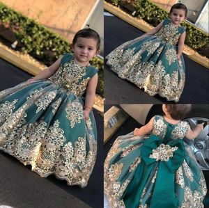 2022 Little Flower Girls 'vestidos com apliques de renda dourada para vestidos de concurso longo jade