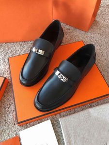 Kvinnor Casual Shoes Flats Destin Loafers Lock Home Retro Loafer Female Spring Soft Leather College Style Plat Shoe 35-42