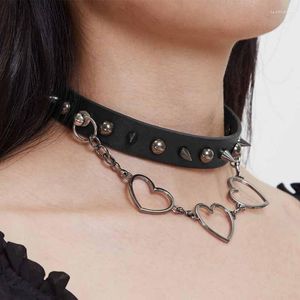 Halsband für Damen, passend zum Punk-Stil, auffälliger Alltagskleidung, sexy Herzschloss, Schlüsselnieten, Umhängeband für Party