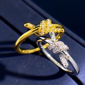 925 Серебряный серебряный узел бабочка T Ring Women Women Talting 18k Gold Luxury Fashion Wedding Gift