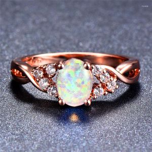 Pierścionki ślubne biały niebieski fioletowy opal pierścionek zaręczynowy Dainty Oval Stone Infinity Rose Gold Kolor dla kobiet biżuteria modowa