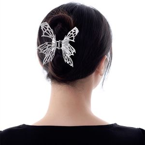 オリジナルの新しいバレットバタフライボーンシリーズメタルサメクリップニッチデザインハイファッションヘアクリップインメスオールマッチアクセサリー