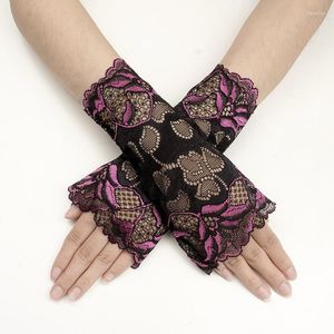 Knee Pads 1 Pair Lace Half Finger Gloves Women Fashion Driving Short Arm Sleeve Sunscreen Dance Party Fingerless Mittens