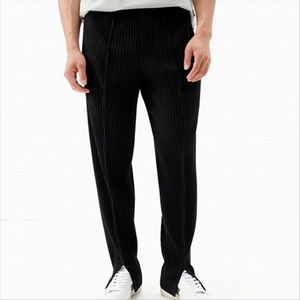 Calças masculinas de alta qualidade miyake calças masculinas preto cinza miyake plissado calças casuais com fendas moda masculina streetwear 712