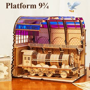 Architektur-DIY-Haus DIY Magic Movie-Plattform Nine and Three Quarters Diagon Alley Book Nook Shelf Kit Miniatur-Bahnhof mit Lichtspielzeug Geschenke 220829