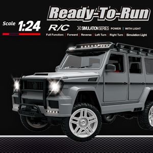 Controle remoto de carro RC elétrico 2 4 GHz de liga de metal RC All Terrain 10km H 1 24 Luz LED Light Off Road Truck Toy for Boys Kids Gifts 220829