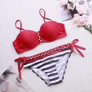 Zestaw bikinis MUOLUX 2022 Seksowne tankowane bikini nadruk vintage dwuczęściowy stroje kąpielowe kobiety Backless Retro Swimsuit Letni kostium kąpielowy